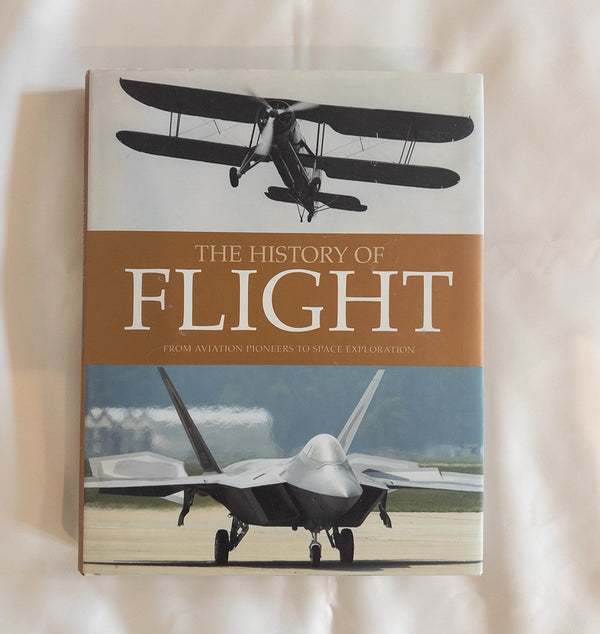 Книга “The History of Flight” – David Simons & Thomas Withington (авиационный альбом)