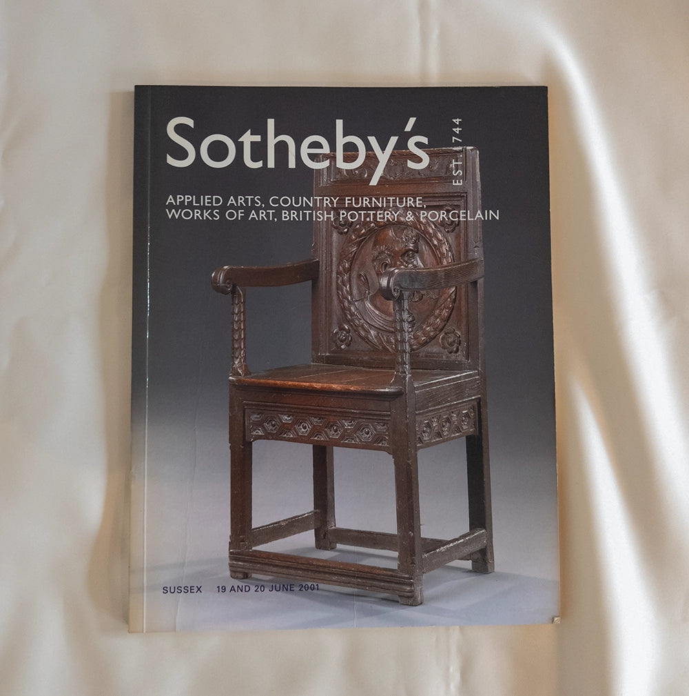Аукционный каталог Sotheby’s 2001 — антикварная мебель и предметы искусства, иллюстрированное издание