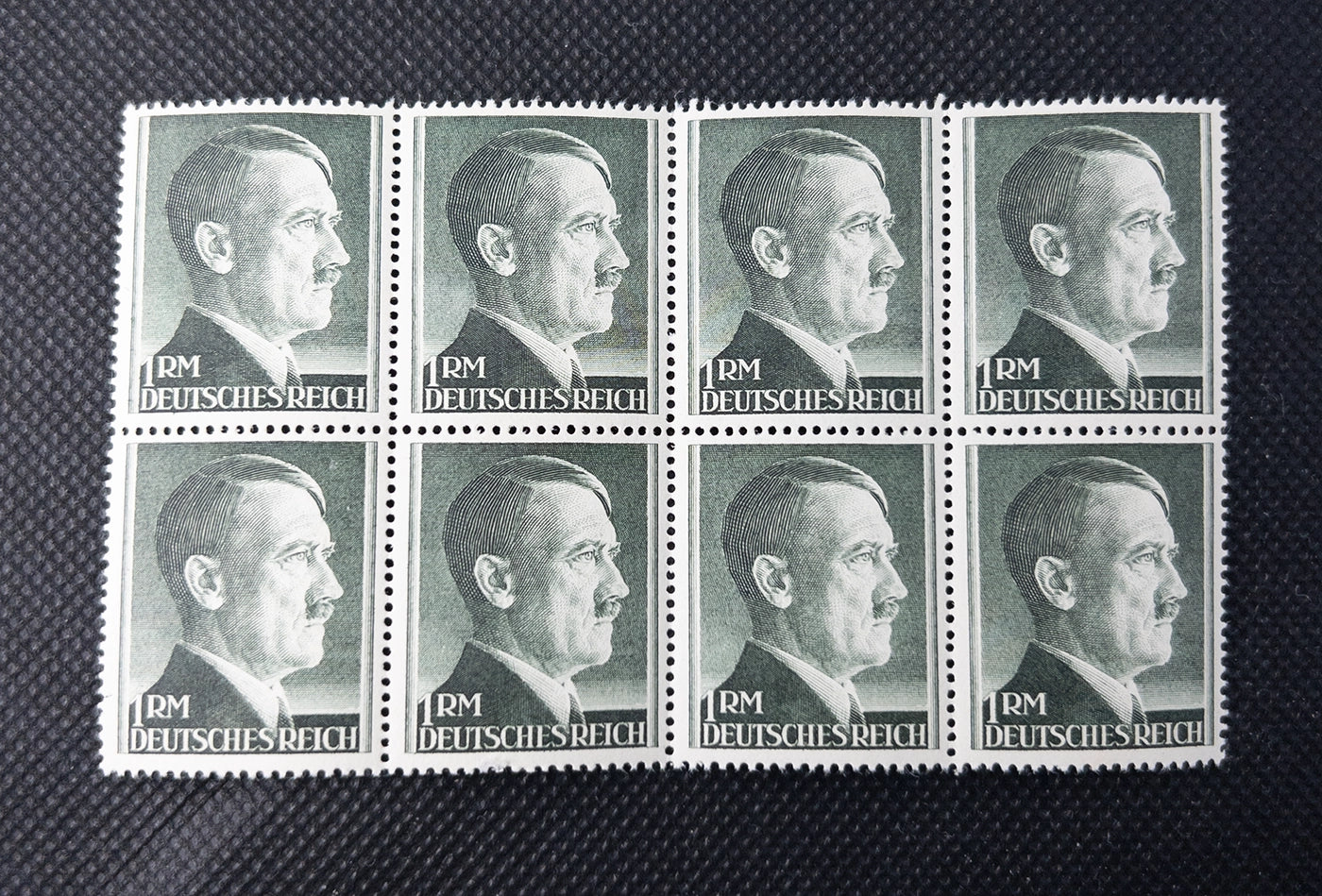 Лот из 8 почтовых марок — Германия, период Второй мировой войны