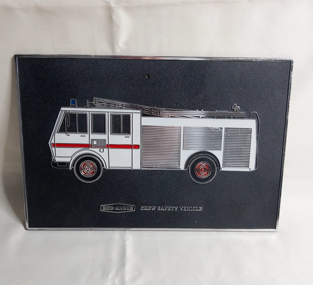 Винтажные таблички с пожарной техникой