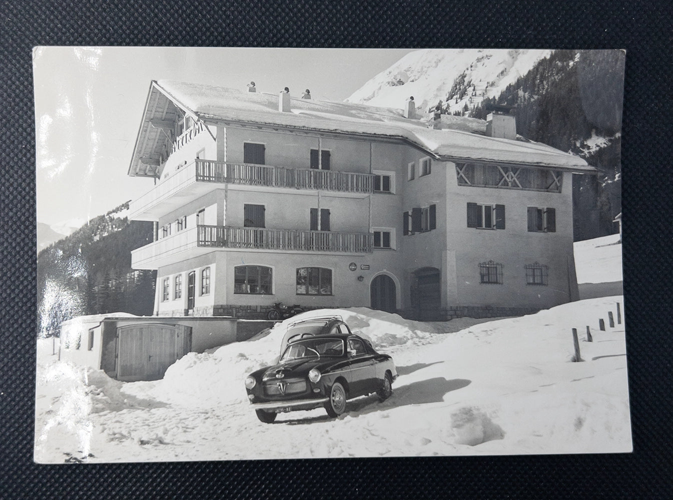 Старинная почтовая открытка, Италия — горный отель Penserhof (Pennes, Южный Тироль), середина XX века
